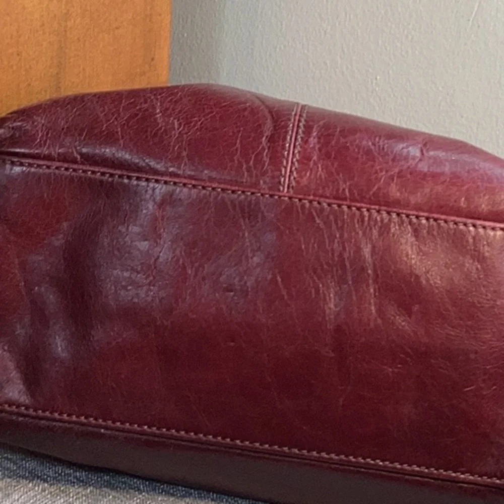 Hobo medium leather satchel - Picture 5 of 16